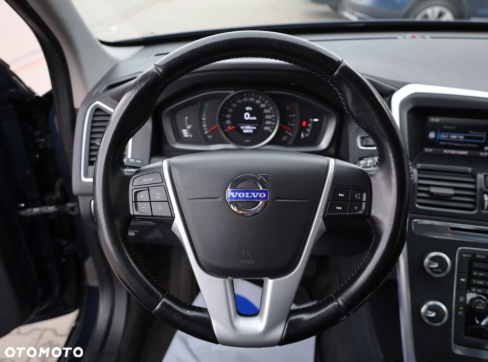 Volvo XC 60 D4 Geartronic Kinetic - 12