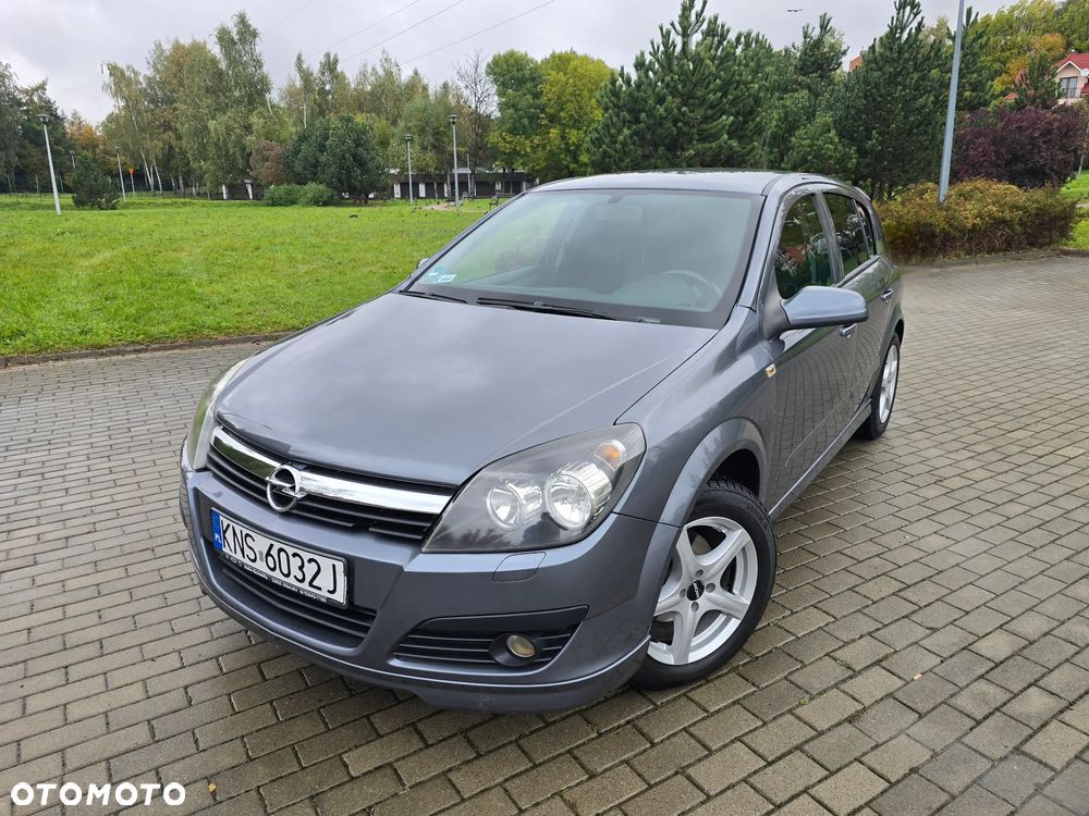 Opel Astra 1.6 Sport - 14
