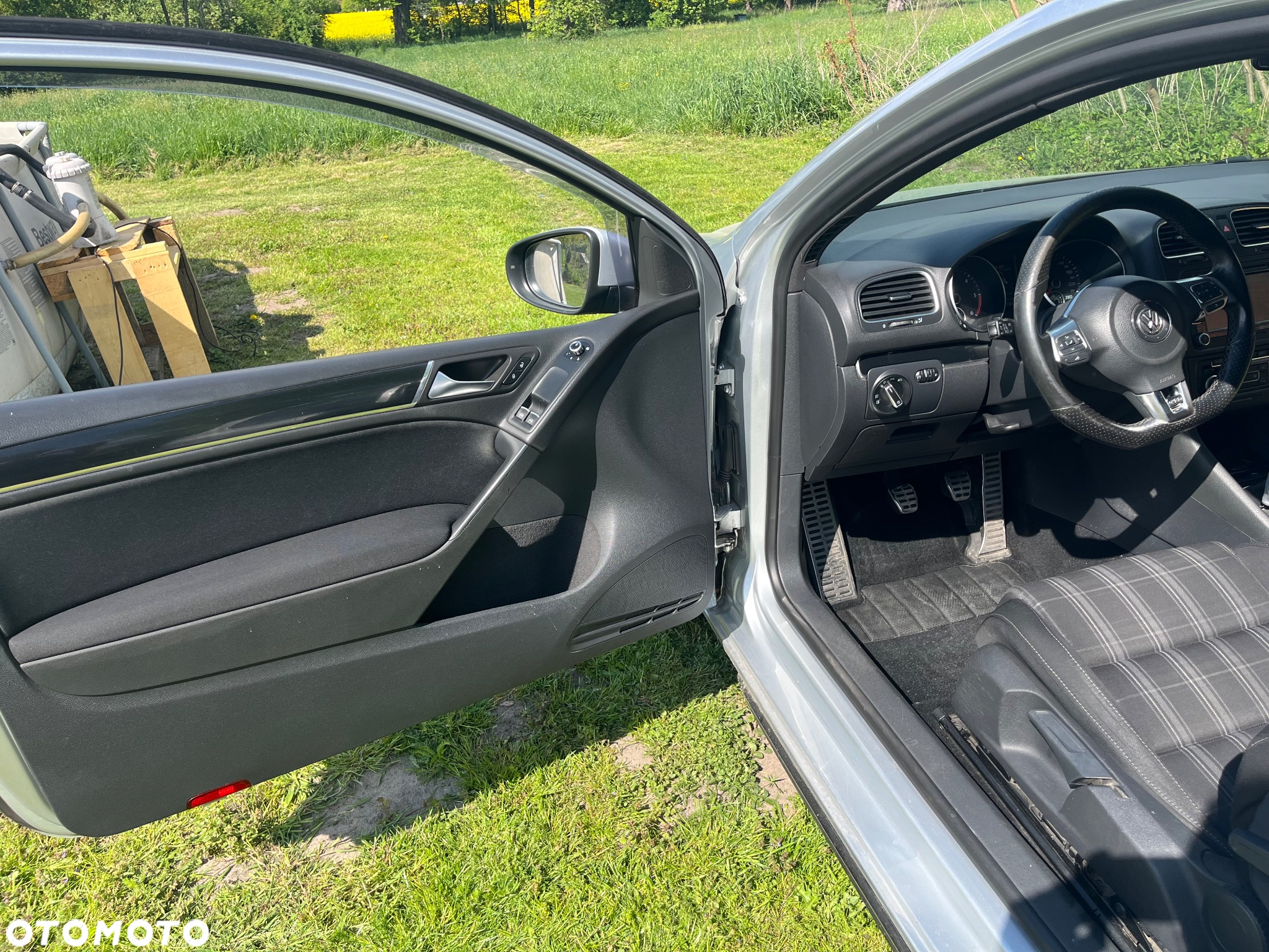 Volkswagen Golf VI 2.0 TDI GTD - 12