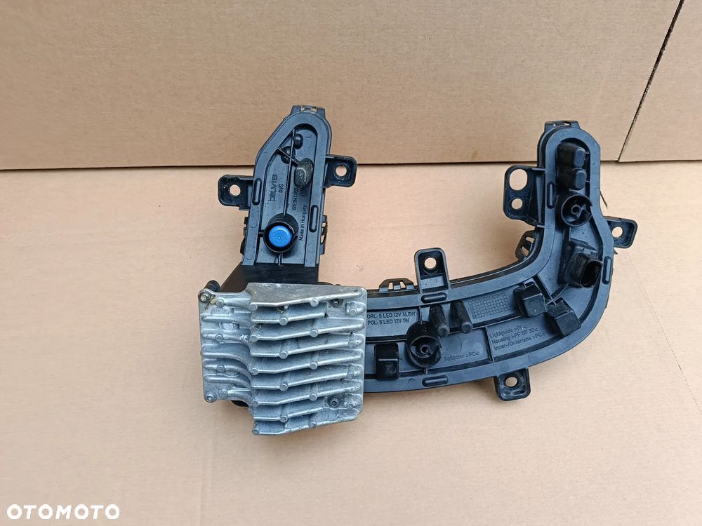 Światło do jazdy dziennej lewe DRL VW UP Seat Mii lift Electric halogen LED - 3