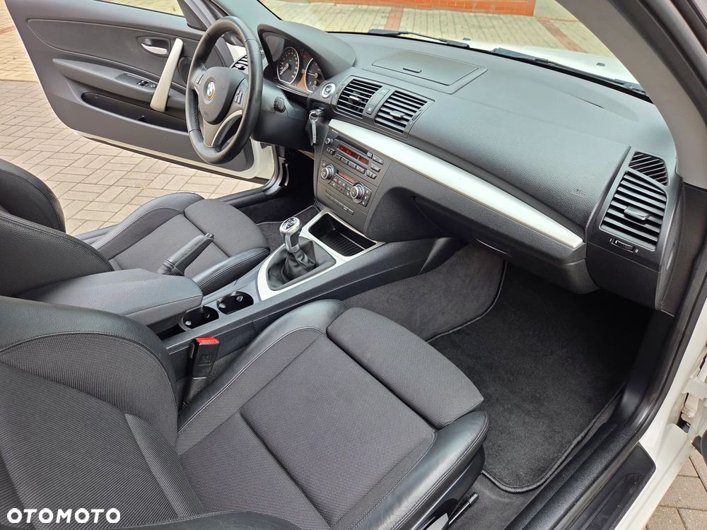 BMW Seria 1 116d DPF Edition Sport - 21