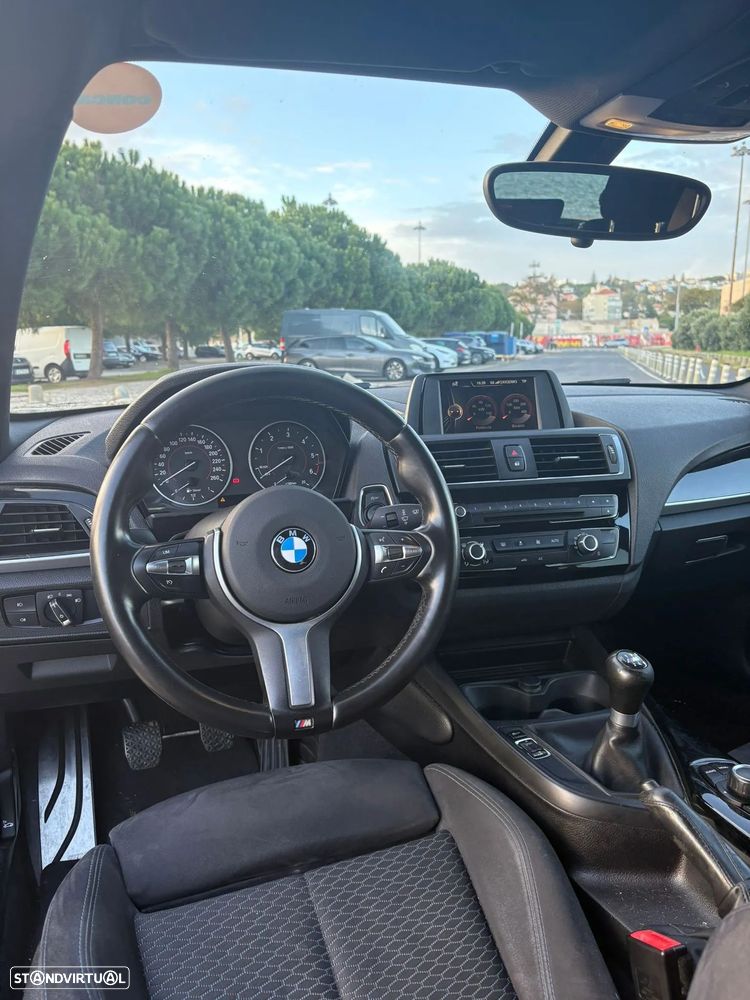 BMW 118 d Pack M - 4