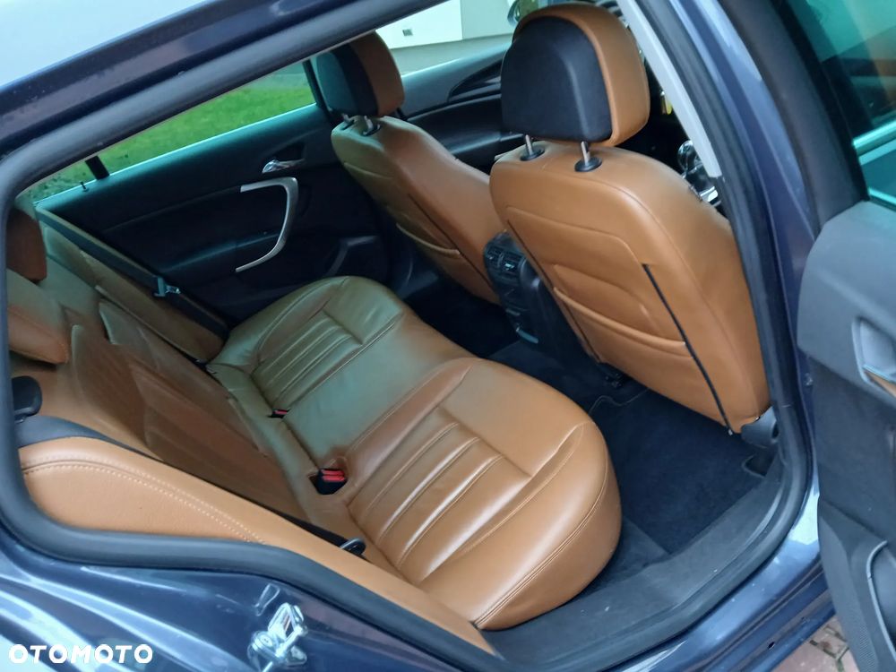 Opel Insignia - 9