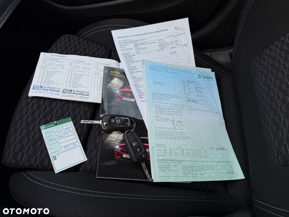 Opel Astra 1.4 T GPF Dynamic S&S - 38