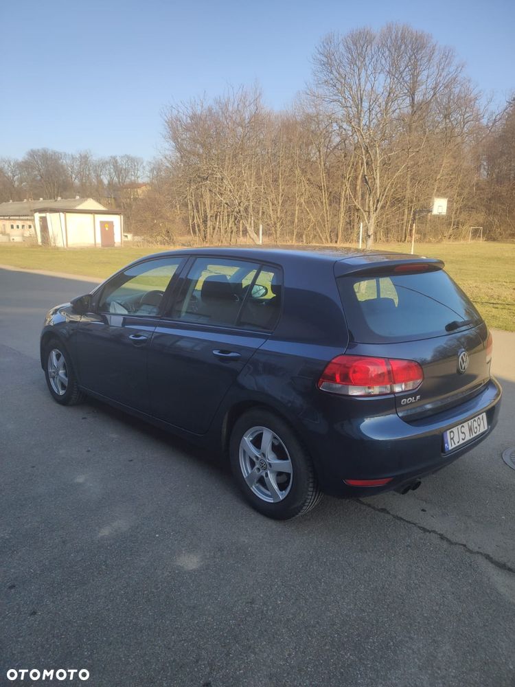 Volkswagen Golf - 4