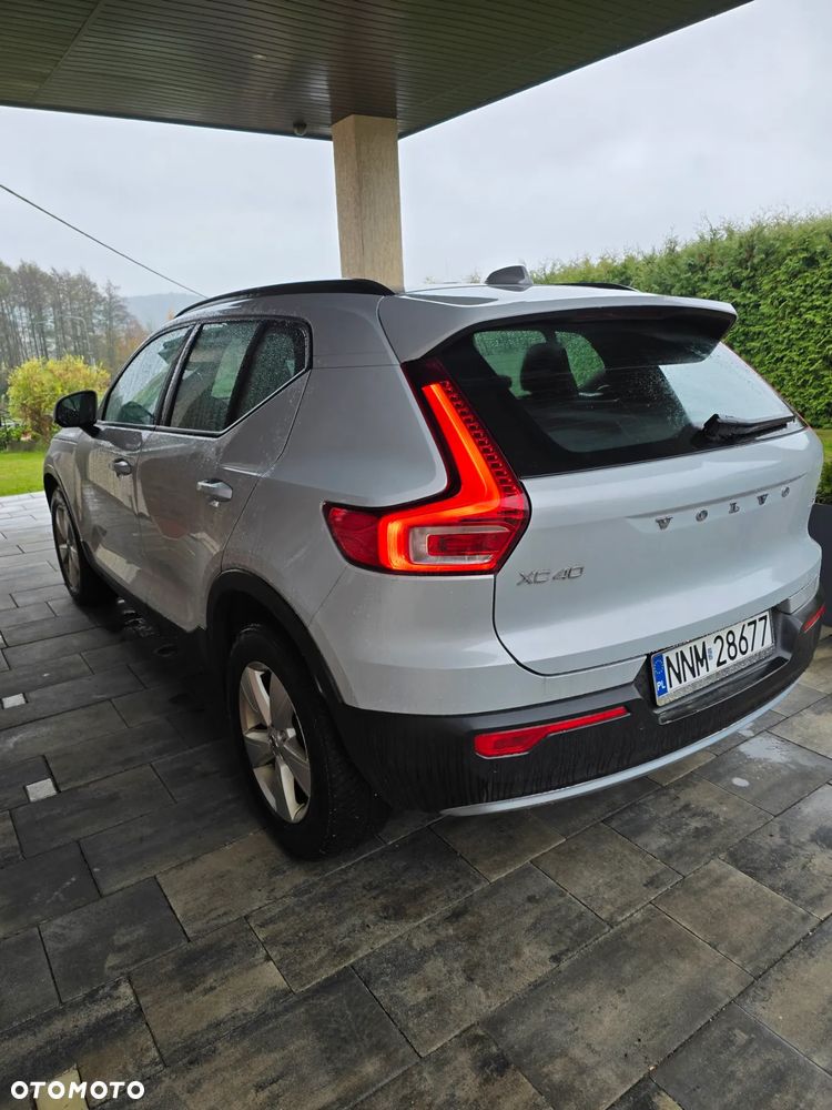 Volvo XC 40 T3 Momentum Core - 6
