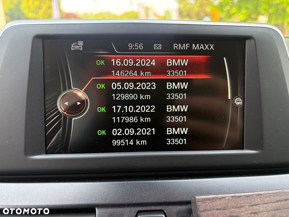 BMW Seria 2 220i Sport - 32