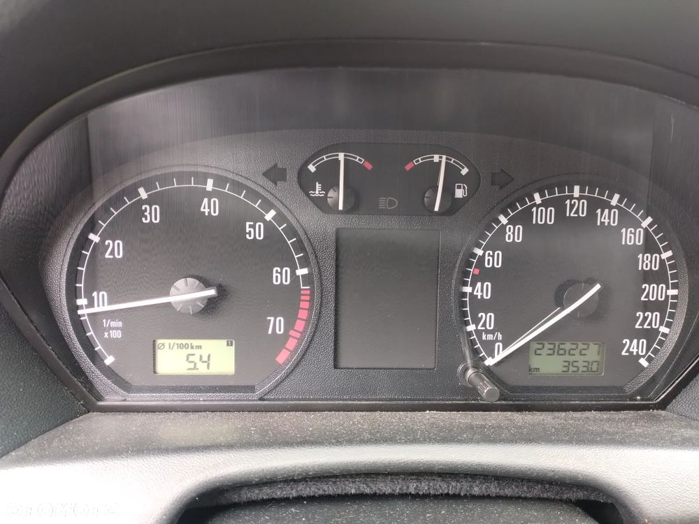 Skoda Fabia 1.4 16V Combi Comfort - 8