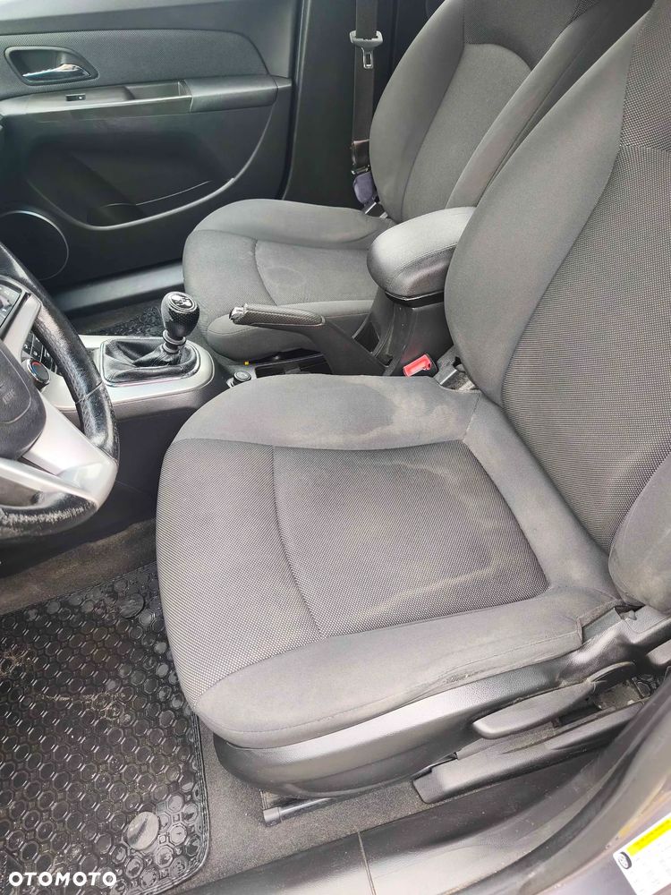Chevrolet Cruze 2.0 D LT - 17