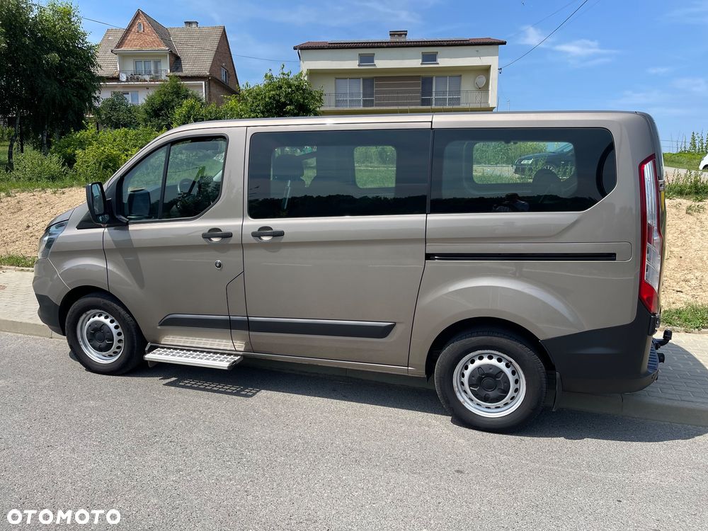 Ford Transit Custom - 11