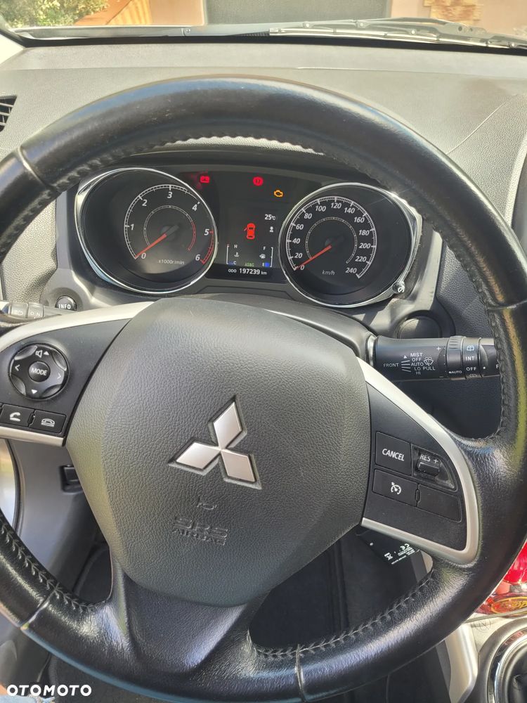 Mitsubishi ASX 1.8 DID Instyle NAVI AS&G - 11
