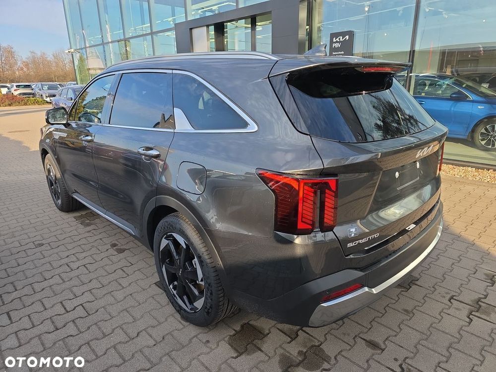 Kia Sorento - 10