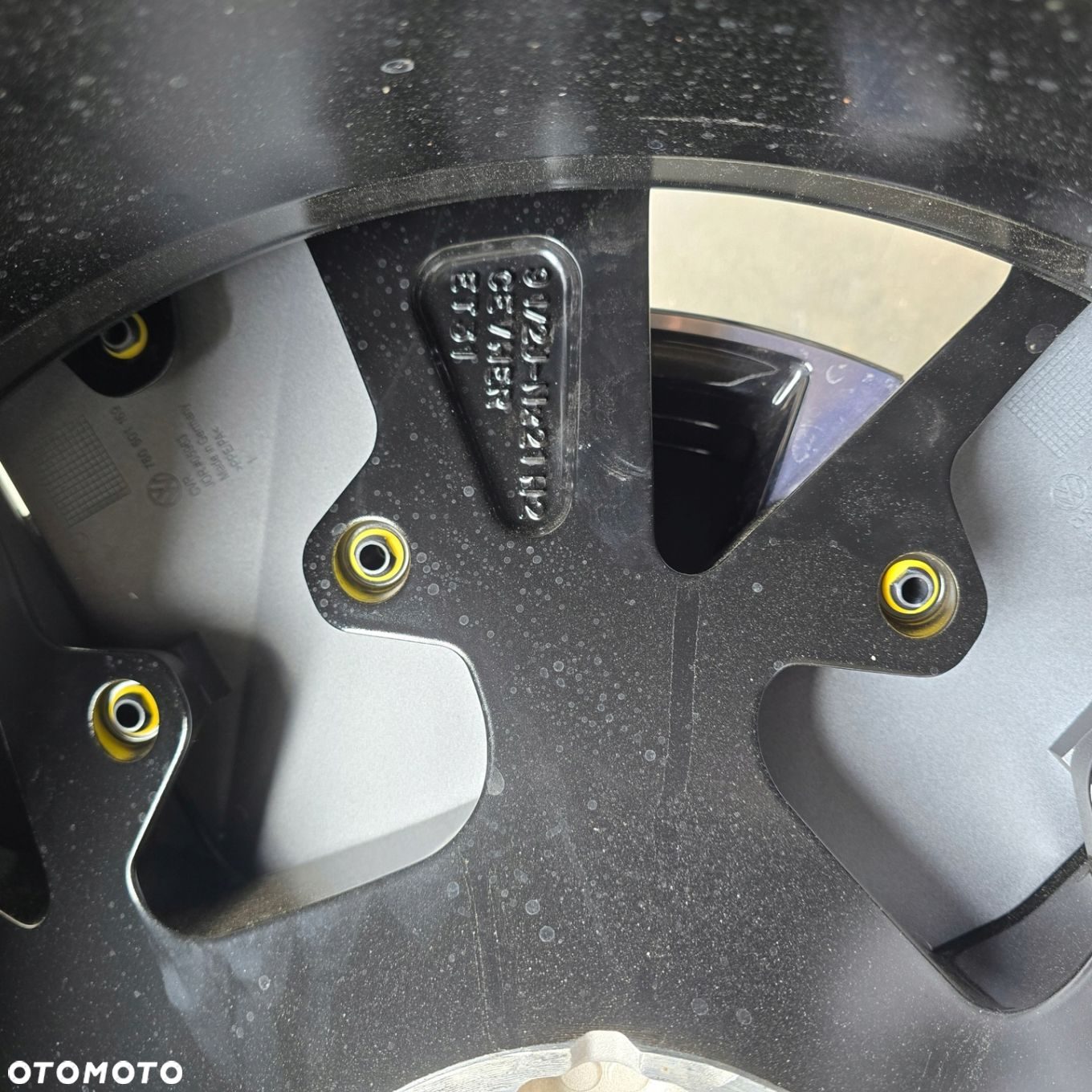 VW TOUAREG 3 21x9,5J ET31 5X112 769601025AJ AM 1X - 4