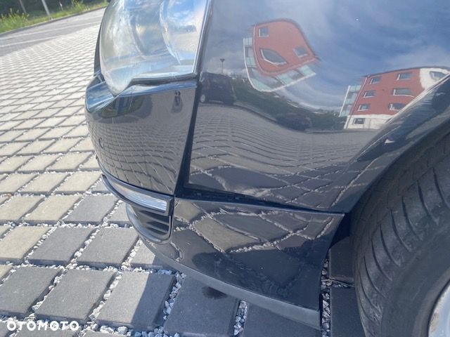 Volkswagen Passat - 14