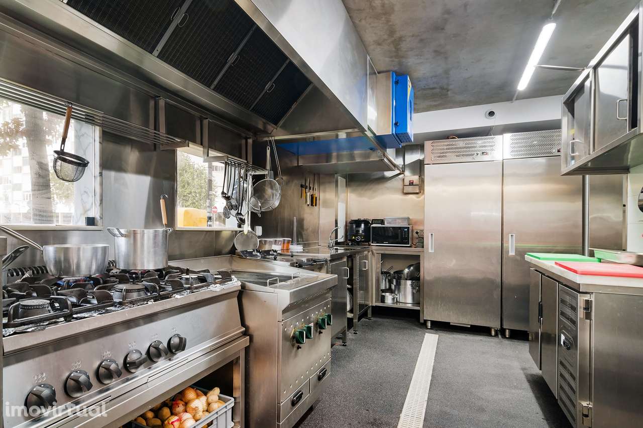 Loja  Venda em Encosta do Sol,Amadora - Grande imagem: 5/16