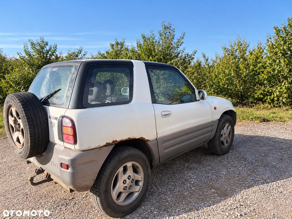 Toyota Rav4 1999 photo 5