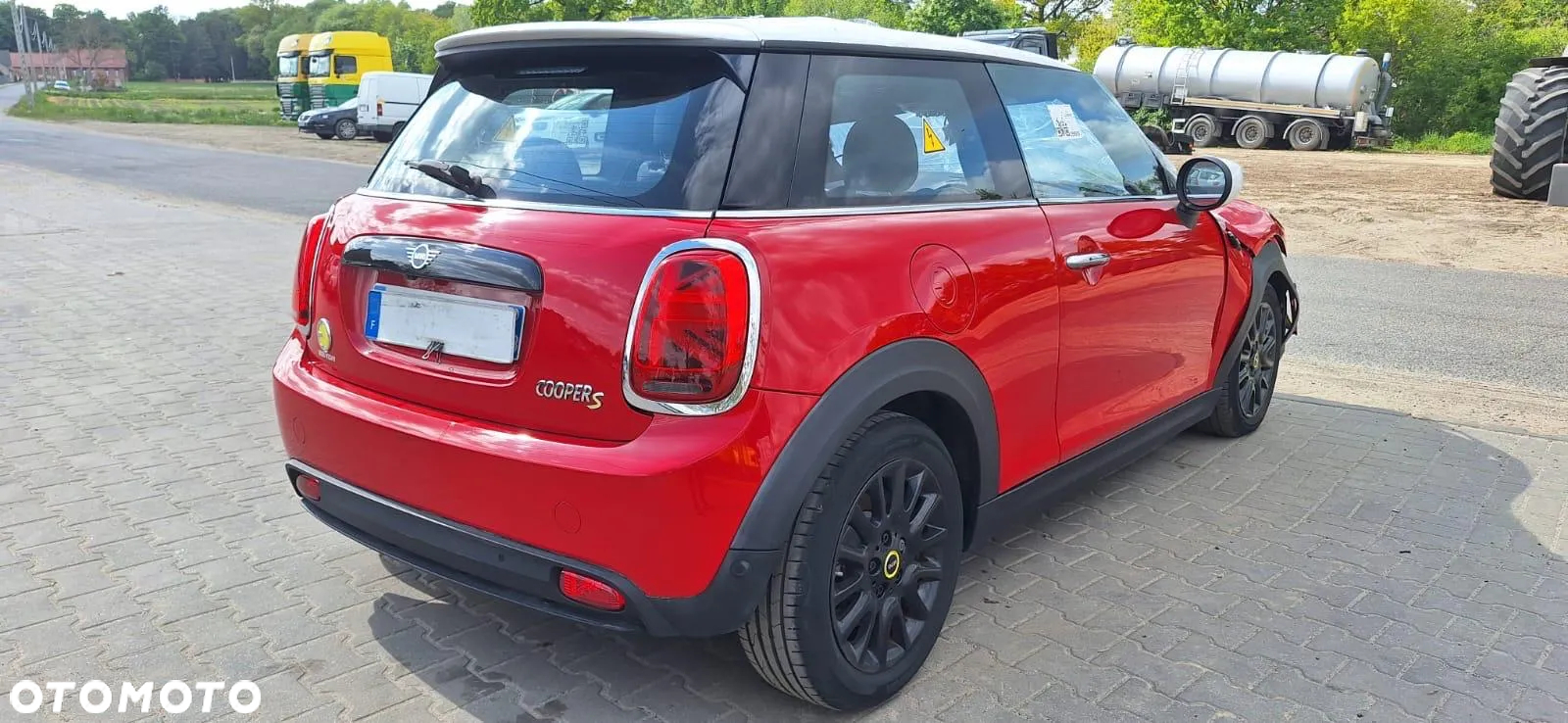 MINI Cooper SE - 8