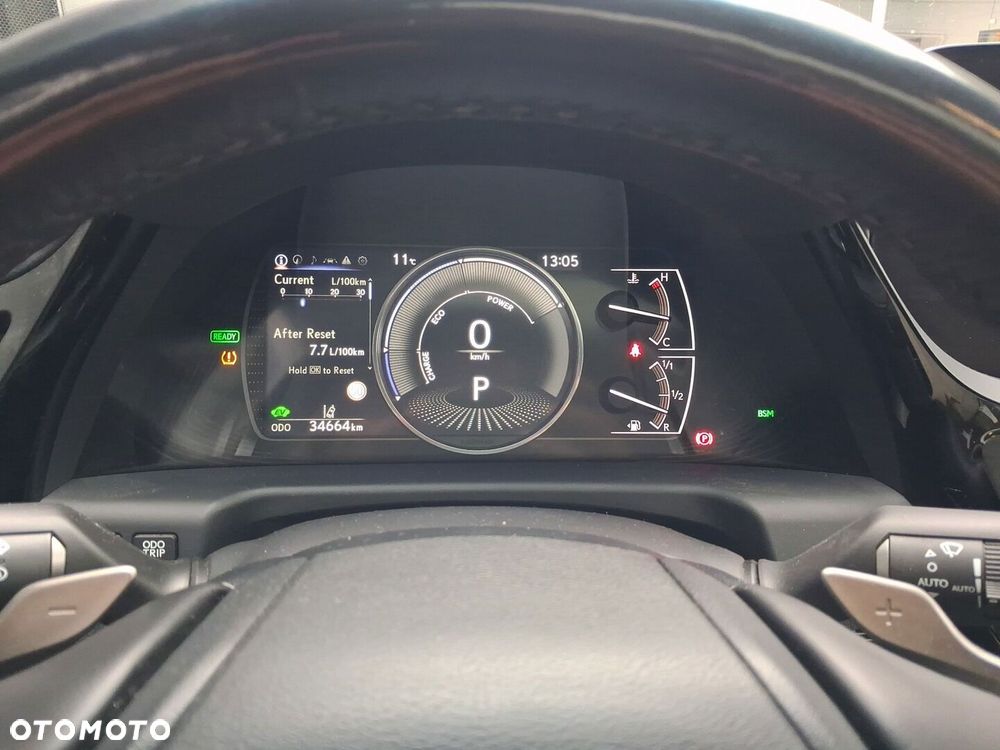 Lexus ES 300h Business Edition - 10