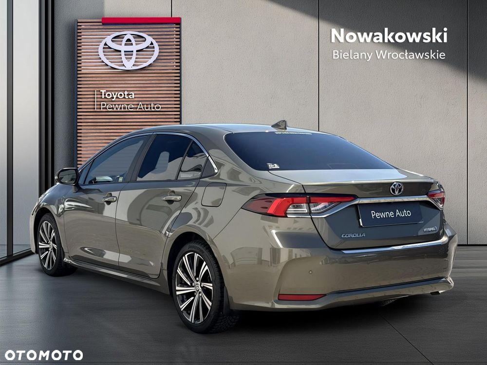 Toyota Corolla 1.8 Hybrid Comfort - 2
