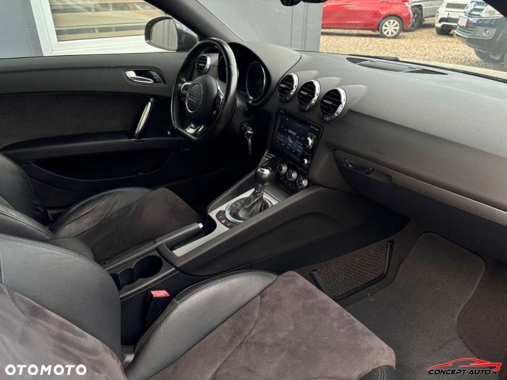 Audi TT Coupé - 20