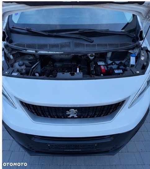 Peugeot Expert Jumpy Scudo Proace - 28