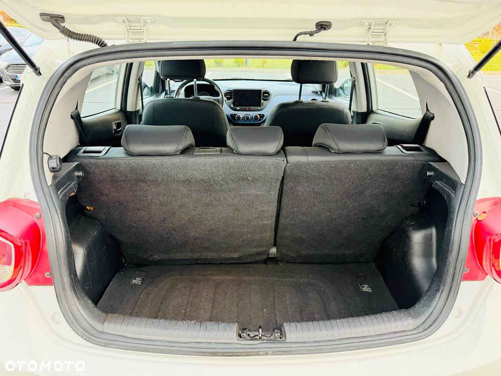 Hyundai i10 1.0 Premium - 13