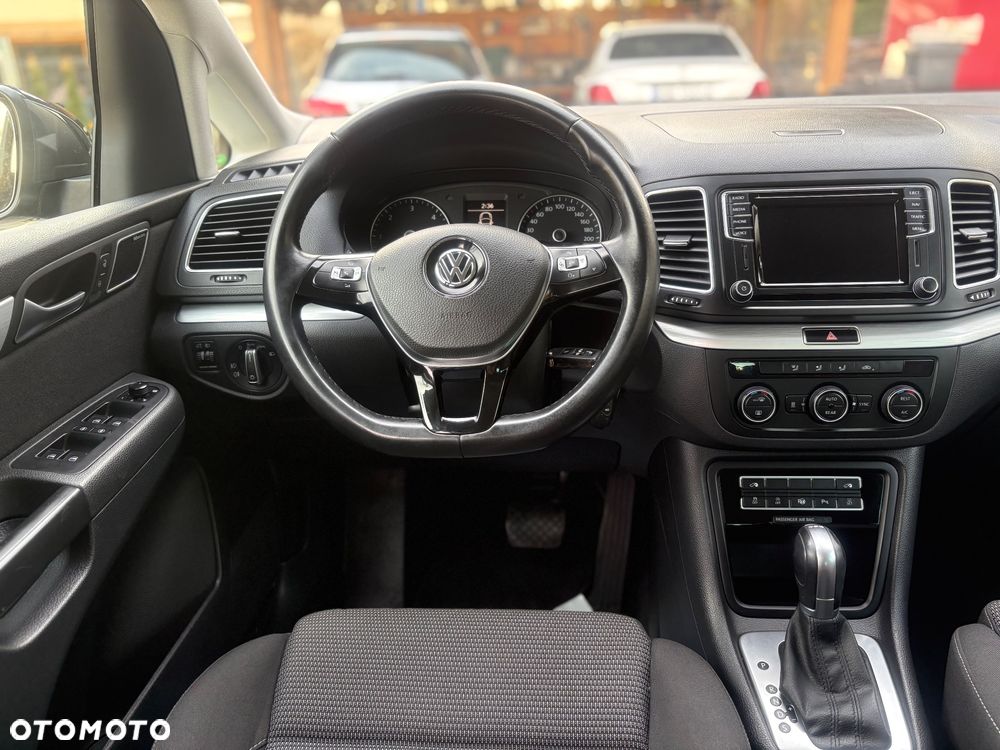 Volkswagen Sharan - 18