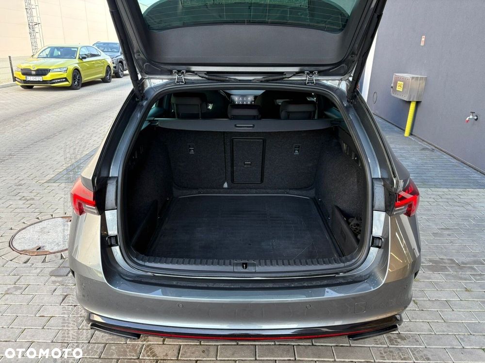 Skoda Octavia 2.0 TSI RS DSG - 21