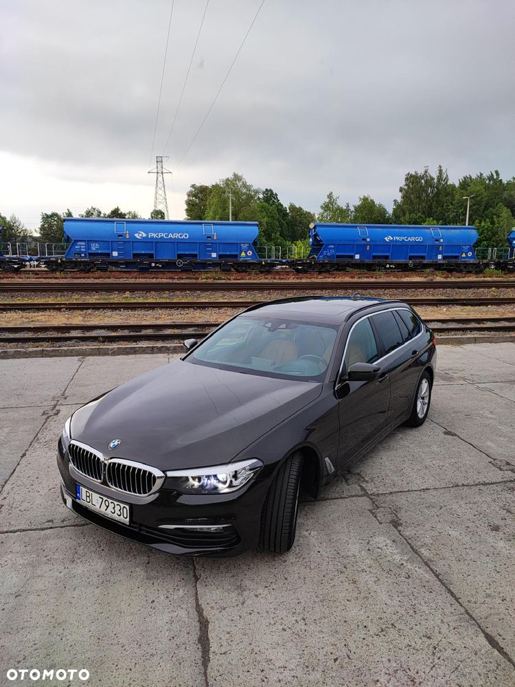BMW Seria 5 520d - 5