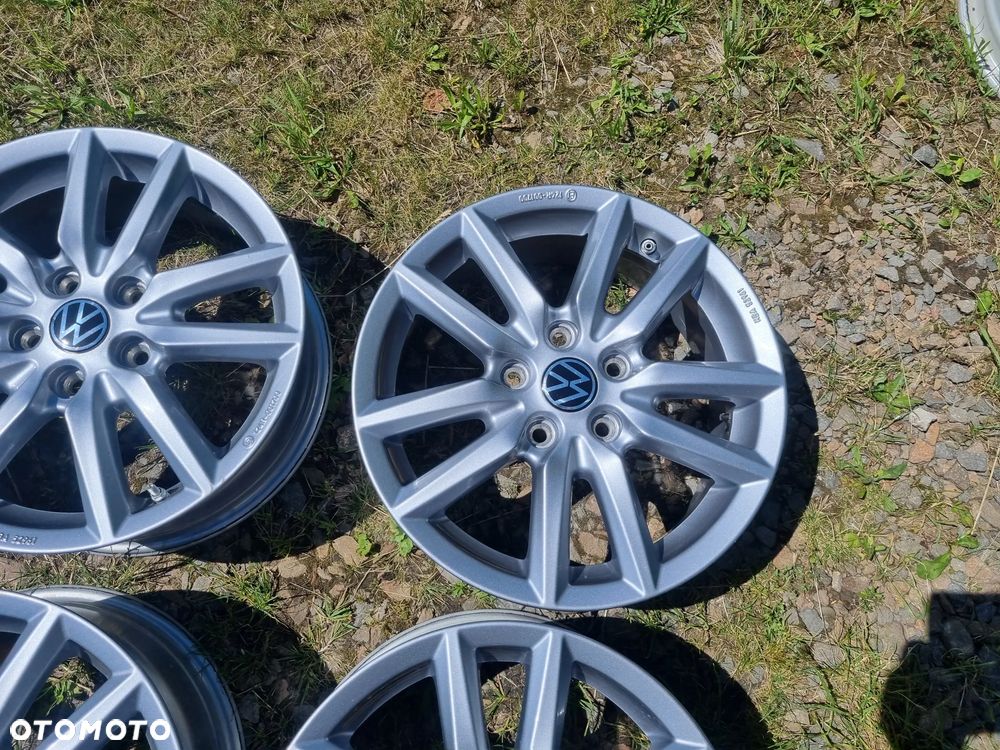 VW GOLF ,SEAT LEON 3,AUDI a3 ,SKODA alu 6,5X16 ET54 5X112 super stan - 5