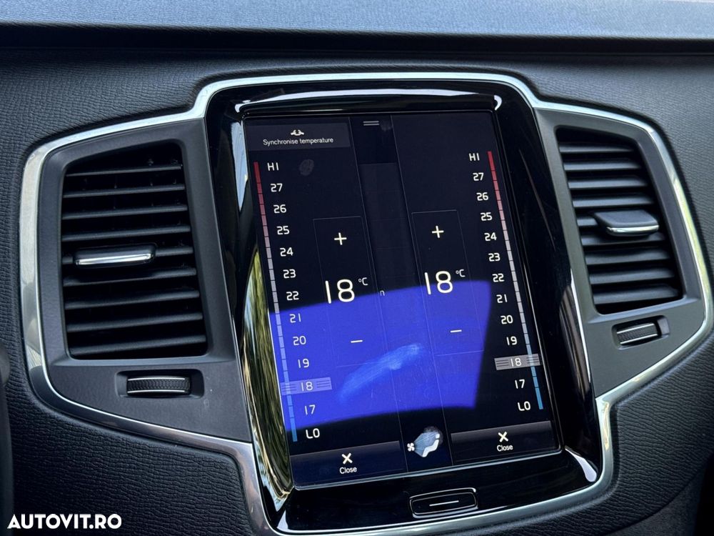Volvo XC 90 - 23