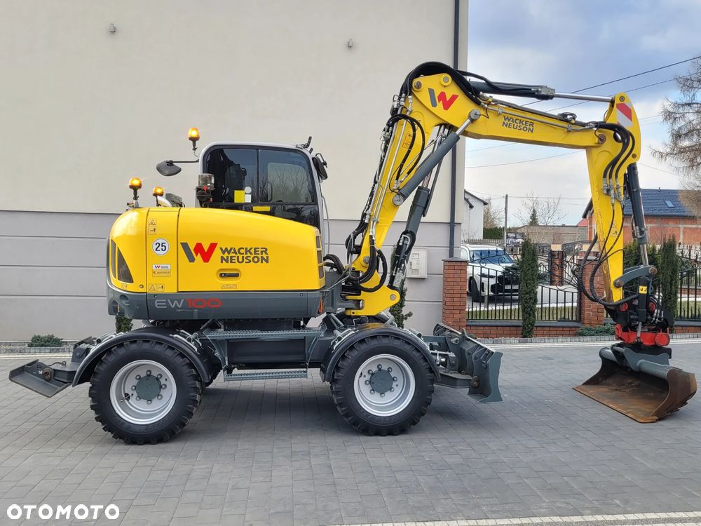 Wacker Neuson EW100 / ROTOTILT / 3 łyżki + widły / - 2