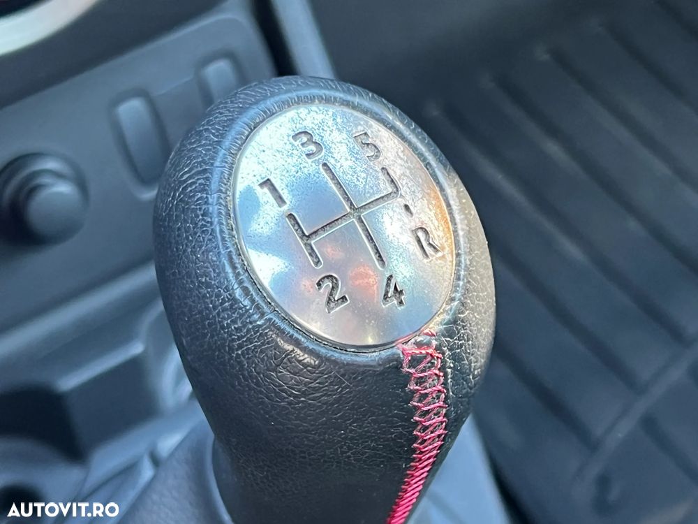 Dacia Duster 1.6 4x2 Acces - 15