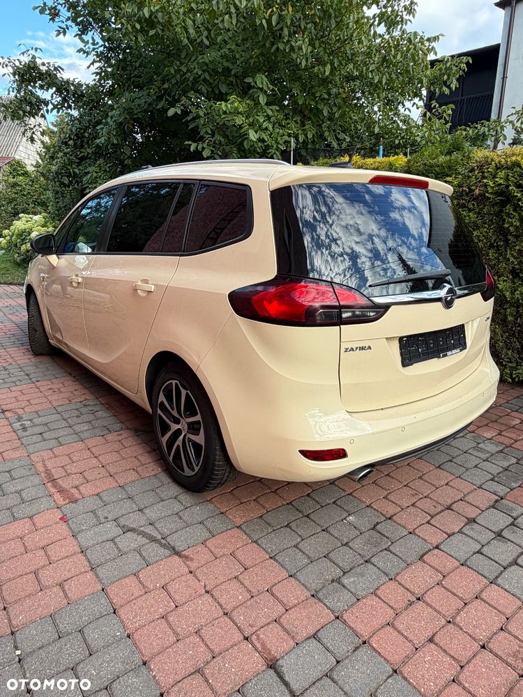 Opel Zafira 2.0 CDTI Enjoy EU6 - 2
