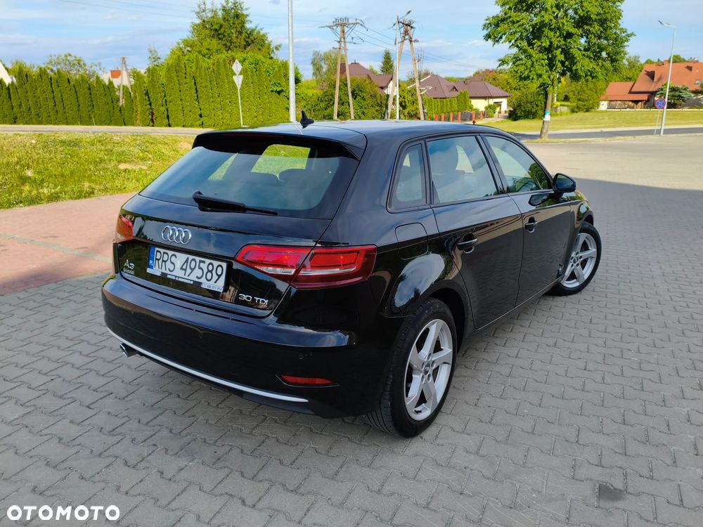 Audi A3 Sportback 1.6 TDI S tronic Attraction - 14