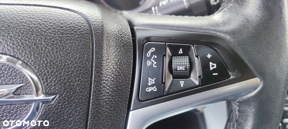 Opel Astra 2.0 CDTI Exklusiv - 32