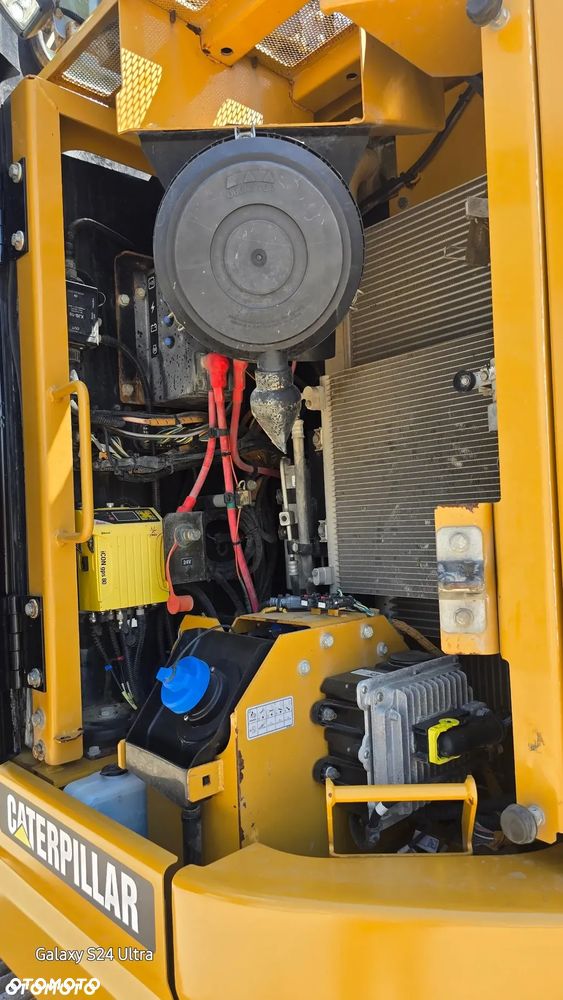 Caterpillar 325f - 11