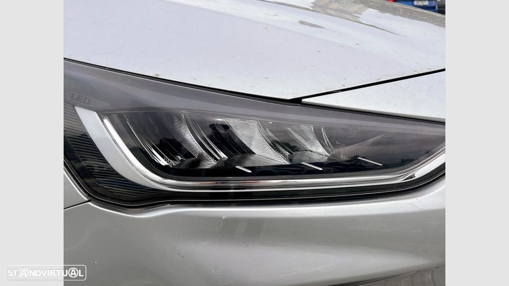 Ford Focus 1.0 EcoBoost MHEV ST-Line - 9