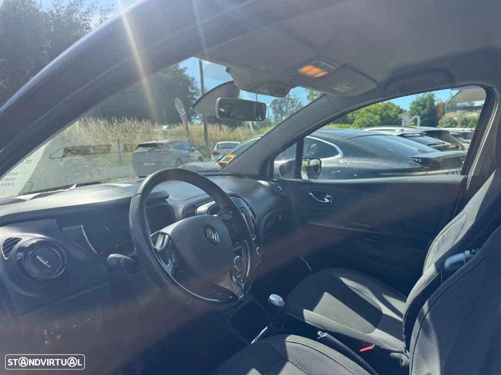 Renault Captur 1.5 dCi Exclusive - 20