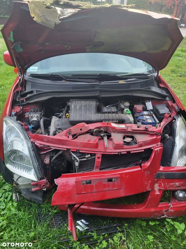 Suzuki Swift - 6