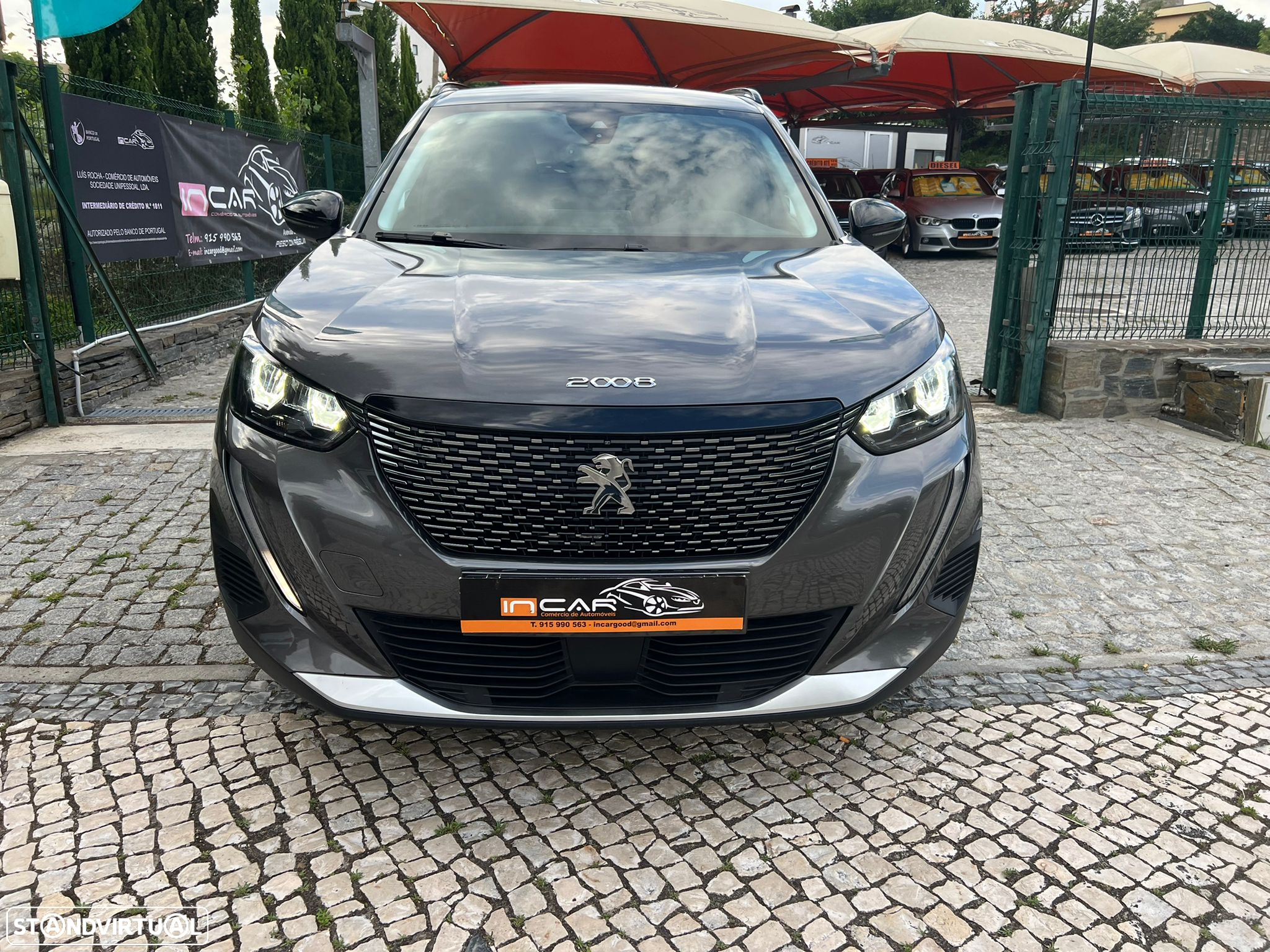 Peugeot 2008 - 9