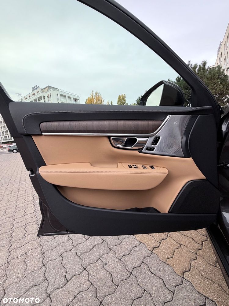 Volvo S90 - 14