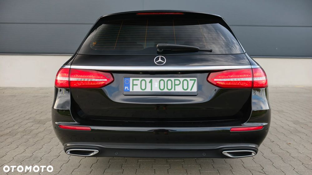 Mercedes-Benz Klasa E 300 d 9G-TRONIC Avantgarde - 5