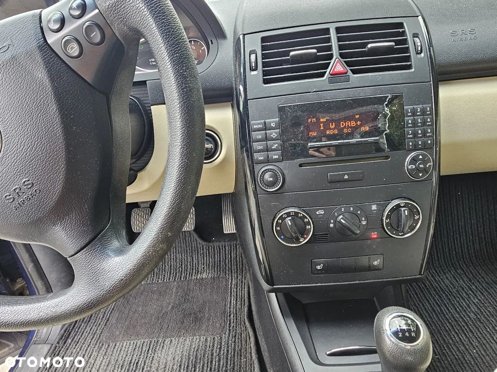 Mercedes-Benz Klasa A 150 Elegance - 11