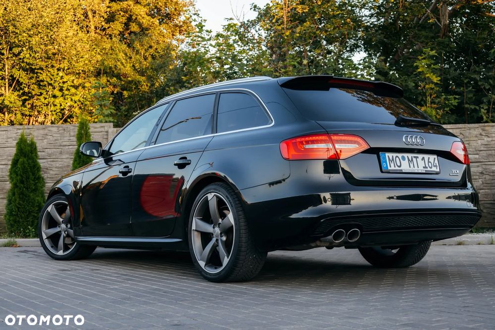 Audi A4 Avant 2.0 TDI DPF quattro S tronic S line Sportpaket - 7
