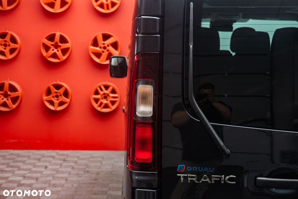 Renault Trafic - 11