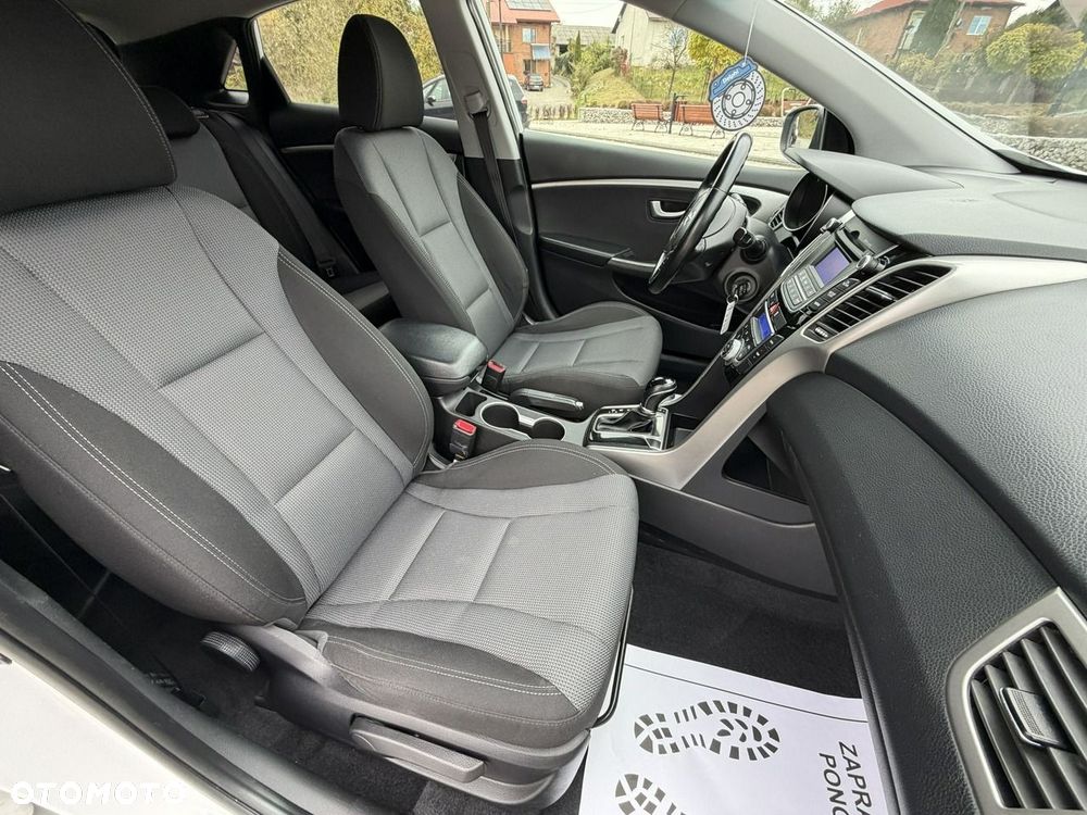 Hyundai i30 - 10