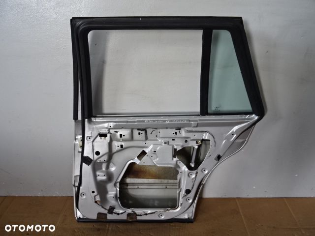 DRZWI PRAWY TYŁ PRAWE TYLNE BMW E34 KOMBI 91-96 LAK:244/7 NR916 - 8