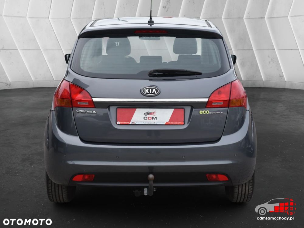 Kia Venga - 9