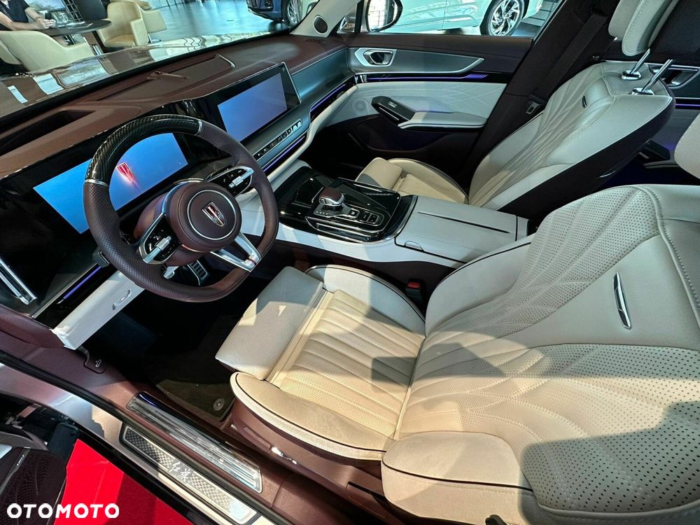 Hongqi H9 - 6